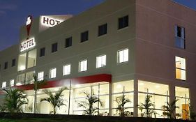 Hotel 494 Oliveira-MG